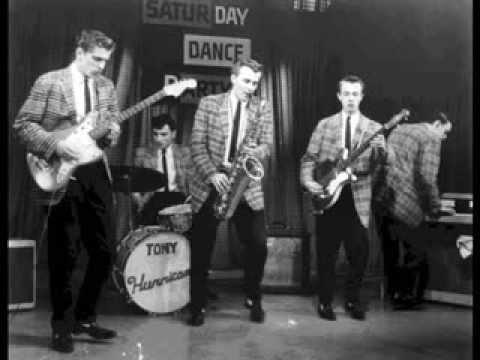 Johnny & Hurricanes  -  Beatnik Fly [Alt.take 11] - [Stereo] - 1960