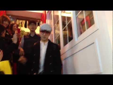 130326 Yesung leaving Mouse Rabbit