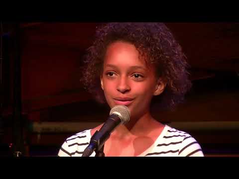 Angela en Touriya voorstelling Pier K