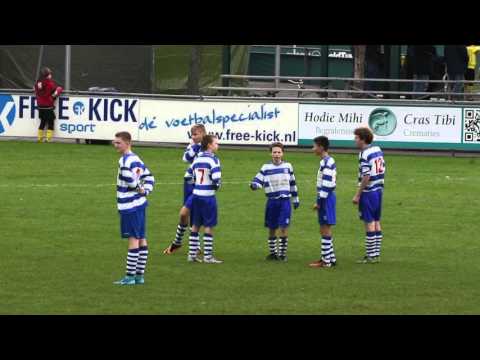 HVV C3 - OLIVEO C2 c-jeugd voetbal in Den Haag