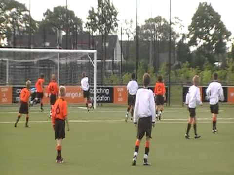 31 mei 2011 VV De Meern D1 - VV De Meern D2 goal Abel