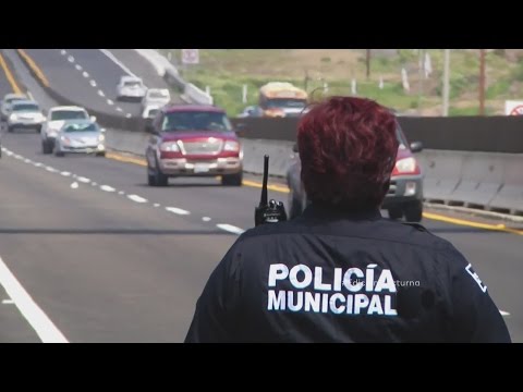 Sobornos y extorsión a la orden en la policía mexicana