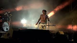 The Darkness - Solid Gold  Leyendas del Rock 2022 4K mp4