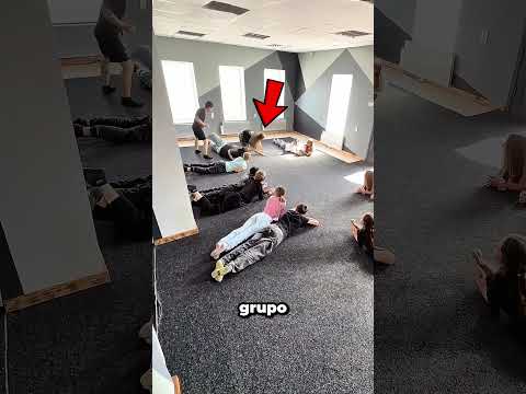 En este juego del pilla-pilla, puedes tumbarte para escapar