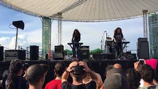 Let's Eat Grandma - It's Just Not Me (Live at Primavera Sound 2018)
