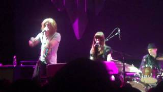 Diane Birch feat Travis Clark- Don't Wait Up