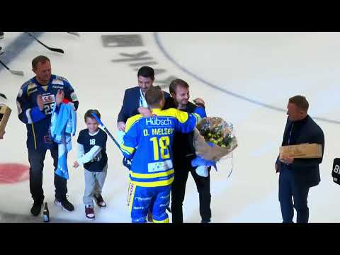 Hyldest af Daniel K  Nielsen i forbindelse med den nye kamprekord