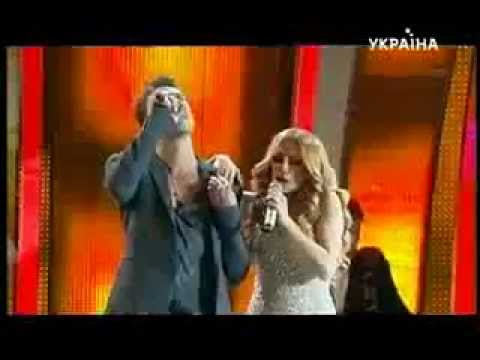 Nikki Jamal(Nigar Camal) и Дима Билан - Обними меня ( 2012).flv