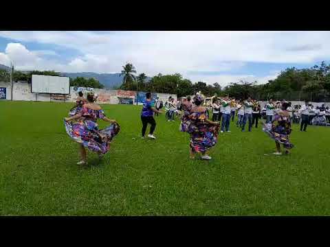 Banda Alcázar Del Trópico Gualan Zacapa🎺 En Su Presentación De La Feria Titular De Usumatlan Zacapa🎺