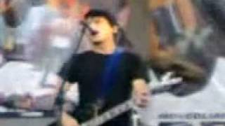 Sponge Cola - harapin @ southmall