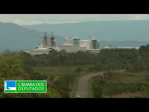 Projeto de certificação para produção de lítio verde é aprovado na Câmara - 15/04/2025