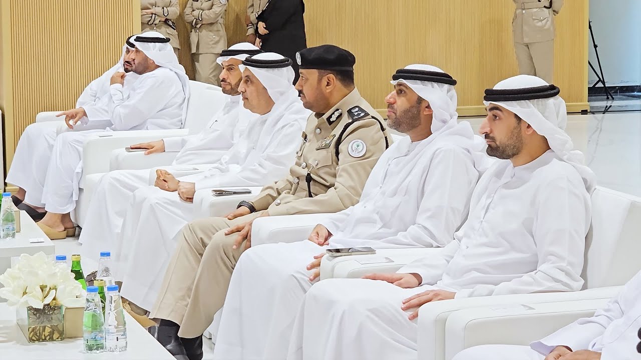 صورة بعنوان: Youtube Image