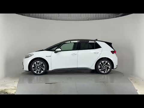 Volkswagen ID.3 PRO 150 KW 58KWH **WHITE AND GREY - Image 2