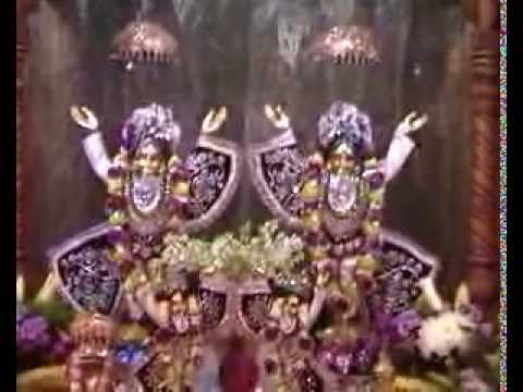 Гости исккон танцуют  Москва 24 11 2013г