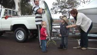 preview picture of video 'Port Augusta Kingfish 45kg'