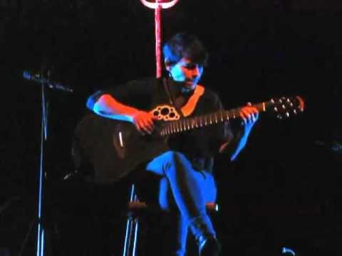 5/16 Kaki King - Streetlight In The Egg @ TAGV, Coimbra, Portugal (13/04/2012)