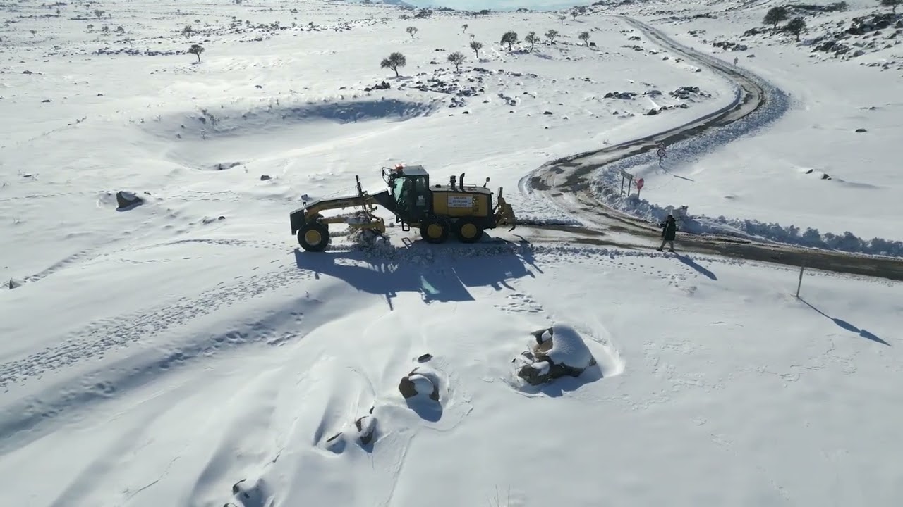 BÜYÜKŞEHİR REKOR KARI ERİTTİ, KIRSAL YOLLAR ULAŞIMA AÇILDI