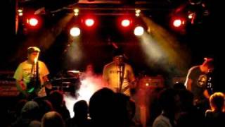 The Dwyers - About To Crack (Live in Kouvola 8.4.2011)