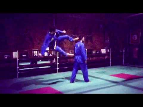 Copie de Đòn chân số 7 (legs attack n. 7)