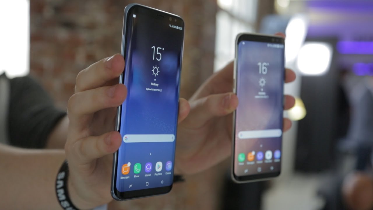 Samsung Galaxy S8 Plus vs Samsung Galaxy S8 - YouTube