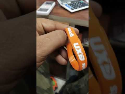 Silicone rubber wristband