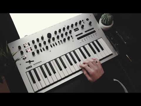 hands of the grandfather clock