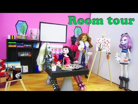 Doll Crafts: My Monster High Art Classroom Tour + Links for over 30 craft projects - Recycling - EP Video