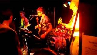 Flamboyant Bella perform Abbi in London