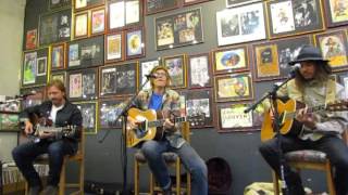 Brett Dennen &#39;Sweet Persuasion&#39; Live at Twist &amp; Shout 11/11/13