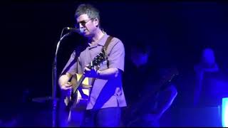 Fan asked Noel Gallagher for &#39; Take Me Away &#39; last night in Phoenix, AZ 🇺🇸
