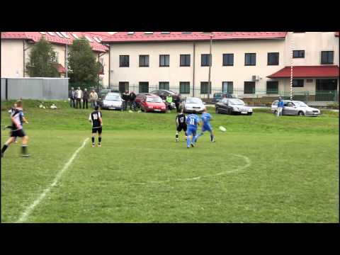 Mecz ligowy B-klasy: Jawornik Czarna - Lotniarz Bezmiechowa (1:3)