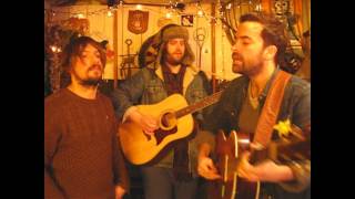 The Travelling Band - Battle Scars - Songs From The Shed