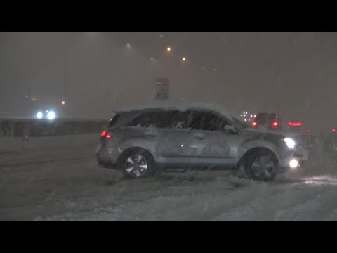 Denver, CO Interstate 70 Chaos With Wrecks, Slide Offs and Heavy Snow - 12/28/2022