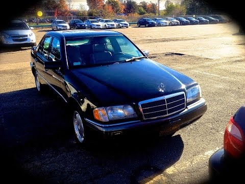 1995 Mercedes-Benz C280 W202 Start Up, Quick Tour, & Rev - 139K
