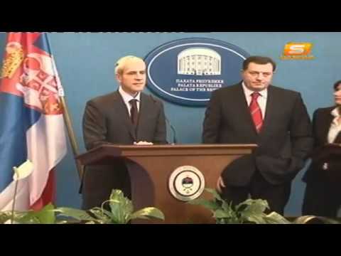 Novak Djokovic prekida Tadica dok prica o Kosovu-Dodik  ga izgurava sa bine!