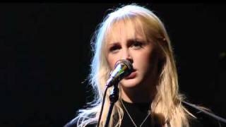 7. Goodbye England (Covered In Snow) - Laura Marling live at Crossing Border 2011 [FULL]
