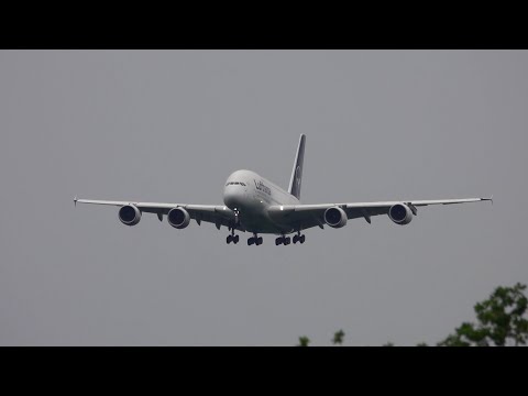 Frankfurter Airport: Zwei A380 Landungen Hintereinander! – spektakuläres Ereignis! SQ Swing Over 25C