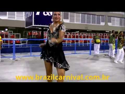 Official Samba Carnival 2013 Rehearsal Diva Amanda Gomes from São Clemente