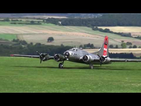 Boeing B-17 RC Giant Scale Model HD