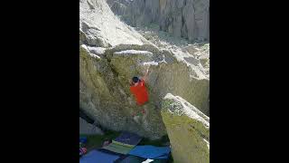 Video thumbnail de El explorador, 7a+. Hoyamoros