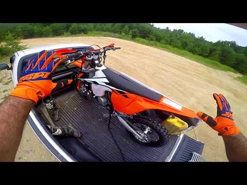 I BOUGHT A BRAND NEW KTM 300XC-W 2 STROKE!!
