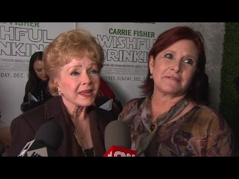 Debbie Reynolds praises Carrie Fisher on red carpet (2010)