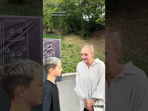 Dennis nu e fan mersului pe jos #padure taxi #elicopter #doidistrusi #funny #2distrusi #humour