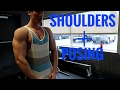 SHOULDER DAY MOTIVATION + A LITTLE FUN POSING