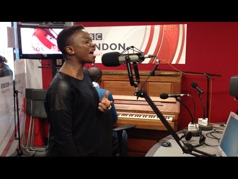 Debra Debs - Fizzy Lemonade acoustic live on BBC Radio London 94.9