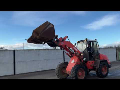 ATLAS 82E WHEELED DIESEL LOADING SHOVEL - Image 2