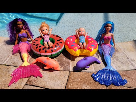 Mermaids ! Elsa & Anna toddlers - Barbie dolls - pool fun - floaties - water fun