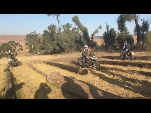 COUNTRY TRAX ADVANCED 2017 | ELEPHANT TURN in "GARAGE"