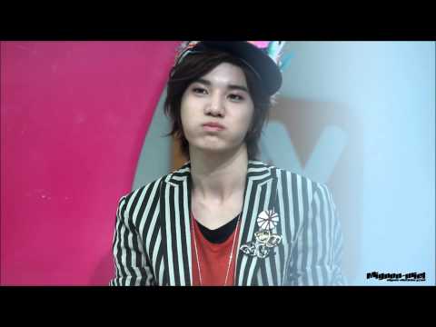 130321 MNET 와이드 연예뉴스 오픈스튜디오 - 살랑살랑 봄바람을 타고 온 성종이 ♥_♥