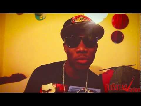 EXCLUSIVE - DizZY VC - MESSING AROUND IN THE OFFICE. (@DizZYVC)